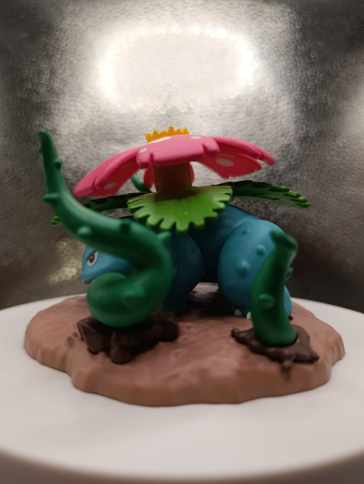 Pikachu Action Figure, vista traseira